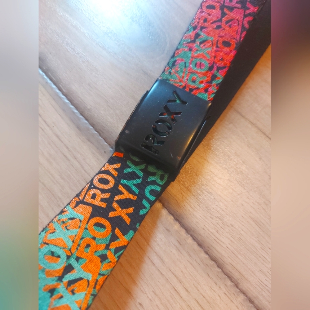 Roxy belt vintage women's y2k era